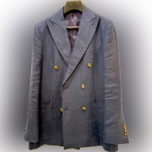Navy blue double breasted Suitsupply linen blazer